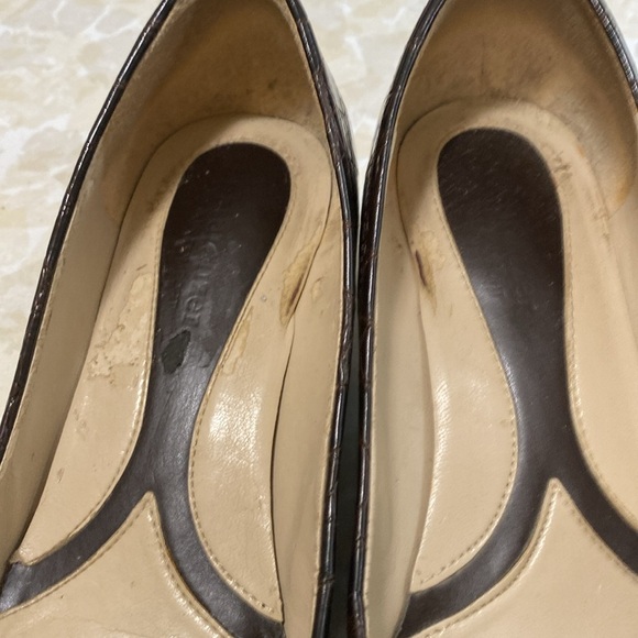 Naturalizer 8.5 Fulton Pump Patent Leather Dark Brown - Picture 4 of 6